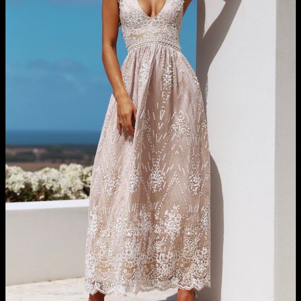 Hello Molly gold on the ceiling maxi dress in champagne